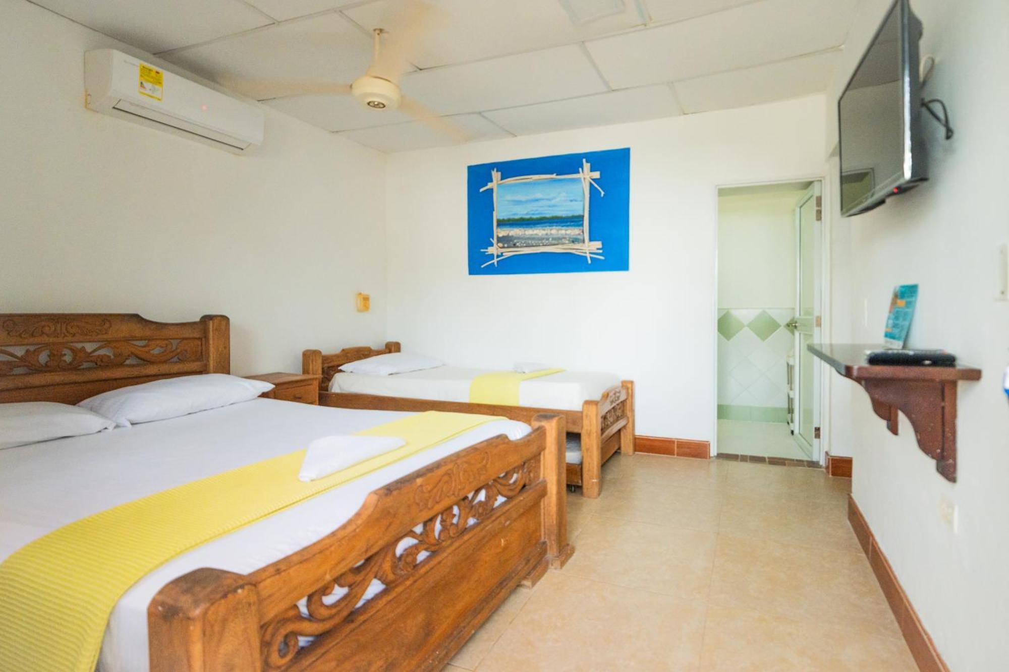 Hostal Del Mar - Tolú Buitenkant foto
