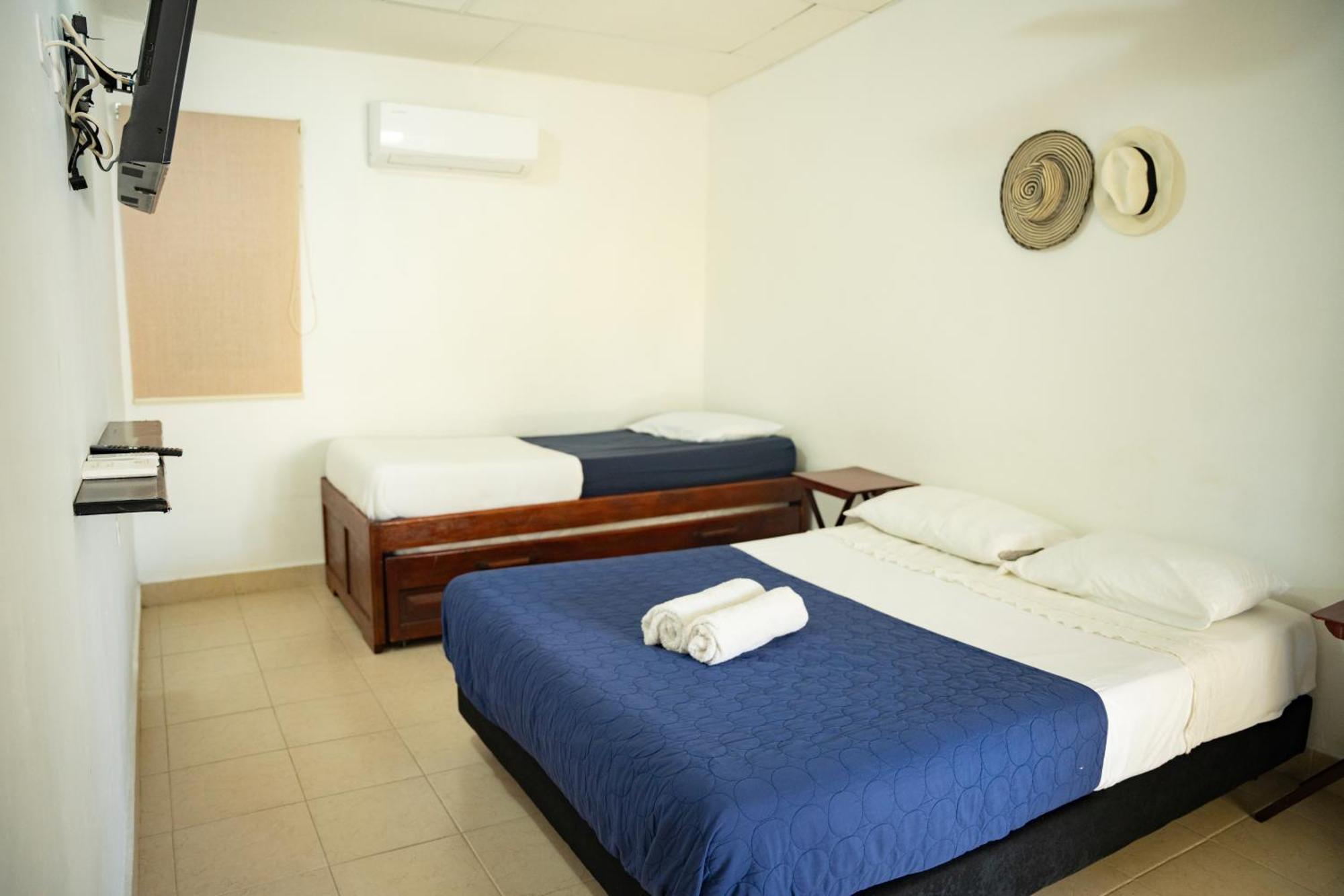 Hostal Del Mar - Tolú Buitenkant foto